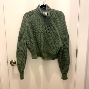 Chunky H&M green sweater